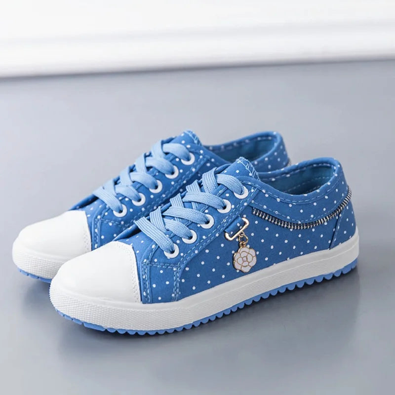 Autumn Fashion Girls Casual Shoes Students Flat Canvas Shoes Flats Women Sneakers All-Match Sky Blue School Girls Footwear