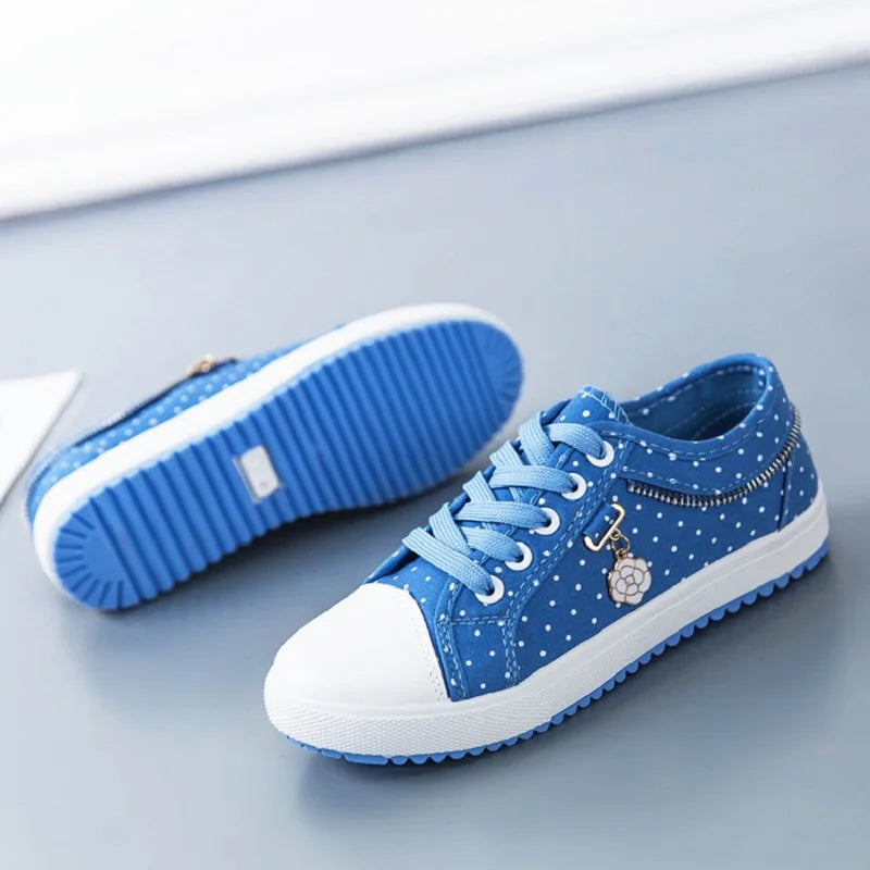 Autumn Fashion Girls Casual Shoes Students Flat Canvas Shoes Flats Women Sneakers All-Match Sky Blue School Girls Footwear