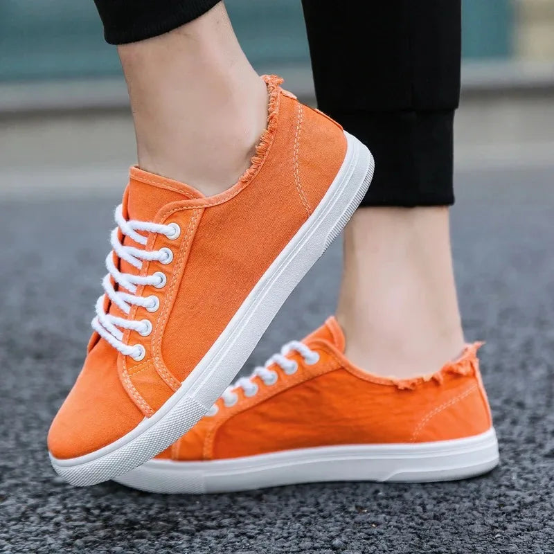 Frayed Canvas Sneakers For Men Low Top Trainers Mens Orange Vulcanized Shoes New Tenis Sneakers Anti-odor Men's Plimsoll Loafers